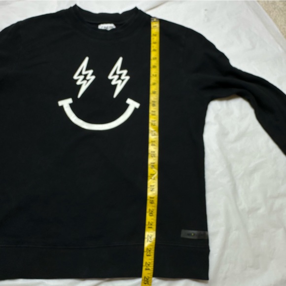 J Balvin Vibras by JBalvin x GEF’ black long sleeve sweatshirt sz S unisex - Picture 11 of 17